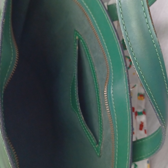 Louis Vuitton Saint Jacques Green Epi - Picture 13 of 15